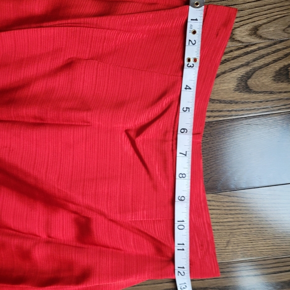 Vintage Gorgeous Red 2 pc dress, like new condition, Dry Cleaned - Picture 10 of 14